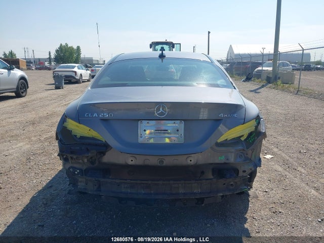 12680576 :رقم المزاد ، WDDSJ4GB2KN745784 vin ، 2019 Mercedes-benz Cla 250 4matic مزاد بيع