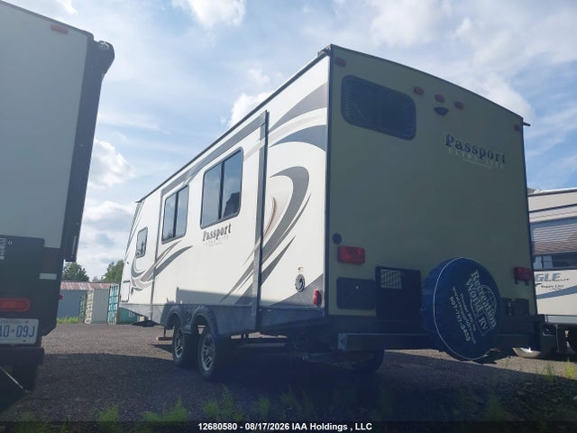 Keystone Passport 2018 4YDT25126JT415180 Image 3