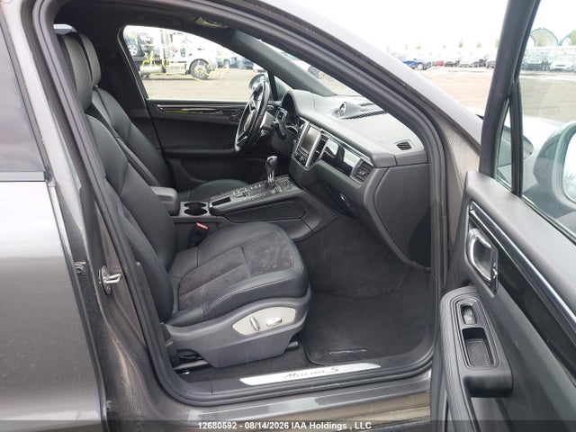 Продажа на аукционе авто 2015 Porsche Macan S, vin: WP1AB2A55FLB59543, номер лота: 12680592