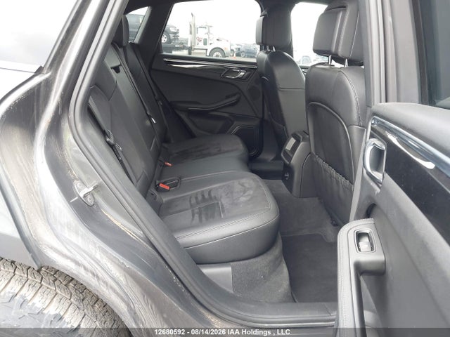 Продажа на аукционе авто 2015 Porsche Macan S, vin: WP1AB2A55FLB59543, номер лота: 12680592