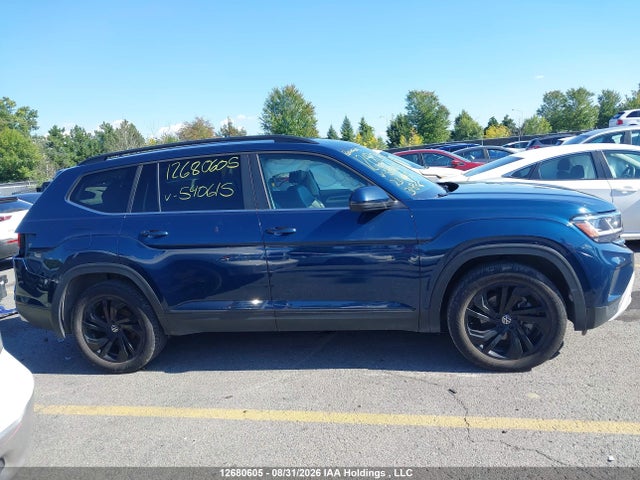 Продажа на аукционе авто 2023 Volkswagen Atlas 2.0 Tsi Comfortline, vin: 1V2LP2CA6PC540615, номер лота: 12680605