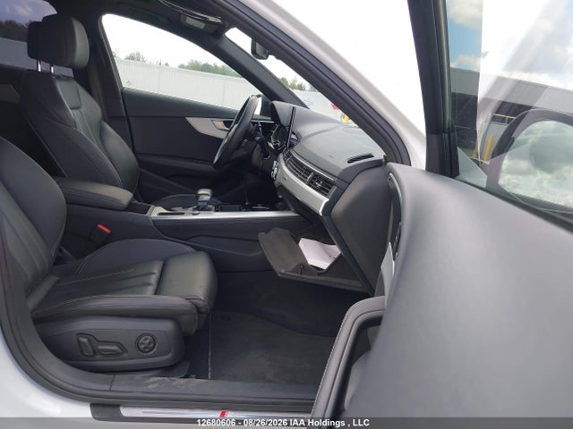 12680606 :رقم المزاد ، WAUEAAF46PA049367 vin ، 2023 Audi A4 Sedan مزاد بيع