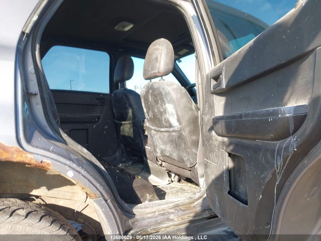 Продажа на аукционе авто 2008 Ford Escape Xlt, vin: 1FMCU93118KA48841, номер лота: 12680629