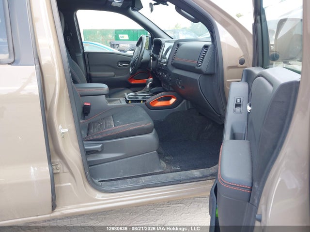 1N6ED1EK4NN613594 Nissan Frontier Pro-4x/sv
