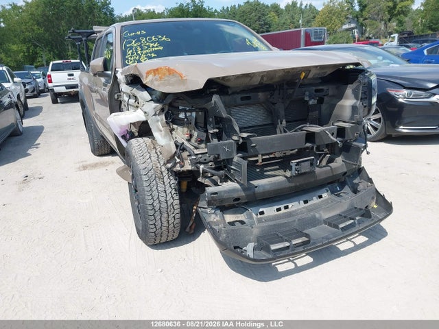 1N6ED1EK4NN613594 Nissan Frontier Pro-4x/sv
