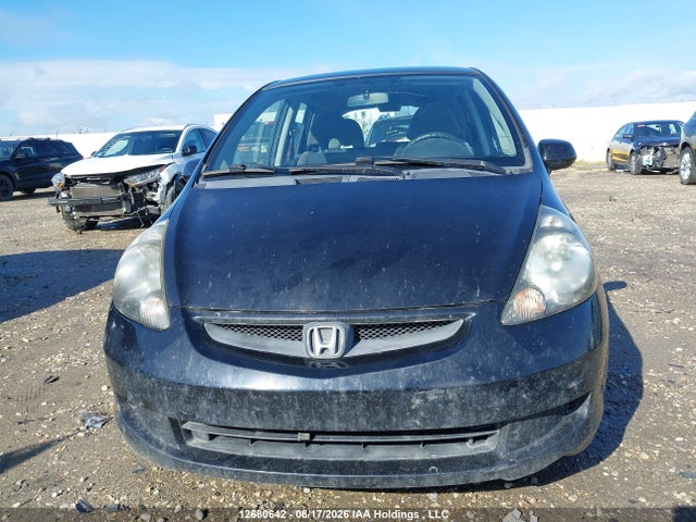Продажа на аукционе авто 2007 Honda Fit Lx, vin: JHMGD37457S821346, номер лота: 12680642