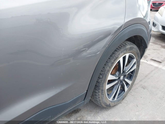 2019 Nissan Kicks მანქანა იყიდება აუქციონზე, vin: 3N1CP5CUXKL494378, აუქციონის ნომერი: 12680655