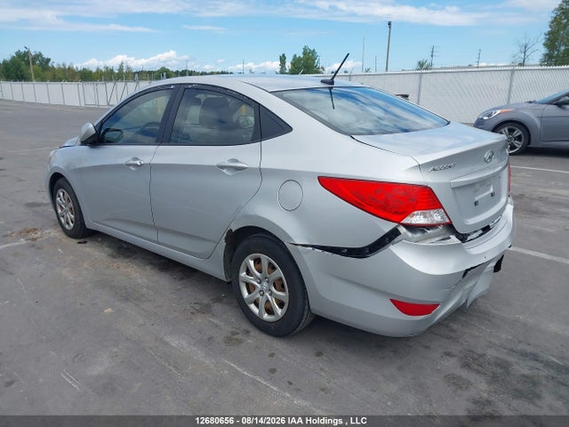 12680656 :رقم المزاد ، KMHCT4AEXDU467393 vin ، 2013 Hyundai Accent Gl مزاد بيع