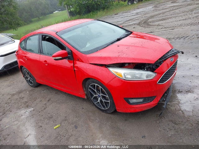 Ford FOCUS SE 2016 1FADP3K27GL334506 Image 13