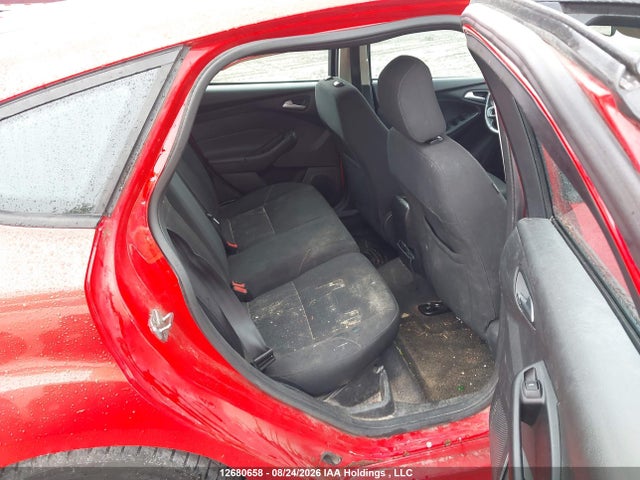 Ford FOCUS SE 2016 1FADP3K27GL334506 Image 8