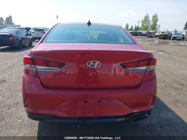 Hyundai SONATA SE 2018 5NPE24AF8JH690403 Image 17