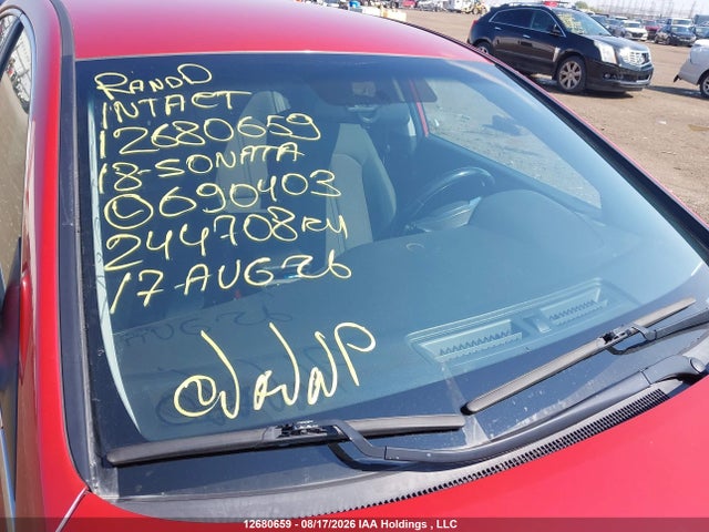 5NPE24AF8JH690403 Hyundai SONATA SE