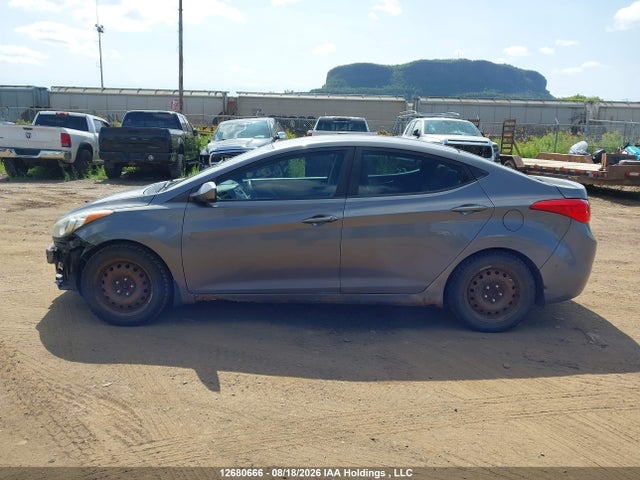 2011 Hyundai Elantra Gl მანქანა იყიდება აუქციონზე, vin: 5NPDH4AEXBH042645, აუქციონის ნომერი: 12680666