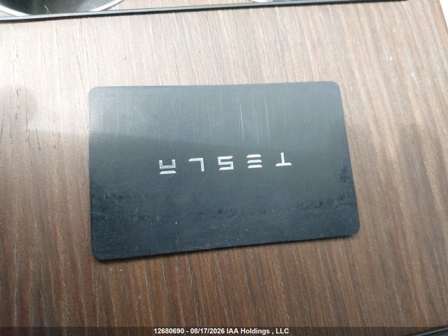 12680690 :رقم المزاد ، 5YJSA1E54NF471500 vin ، 2022 Tesla Model S Awd مزاد بيع