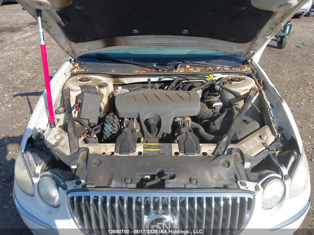 12680700 :رقم المزاد ، 2G4WD582781148322 vin ، 2008 Buick Lacrosse Cxl مزاد بيع