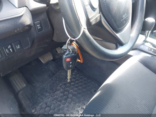 Toyota RAV4 LE 2017 2T3BFREV4HW599900 Image 11