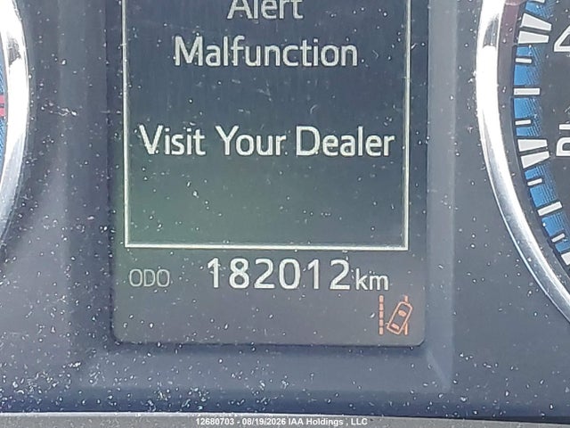 Toyota RAV4 LE 2017 2T3BFREV4HW599900 Image 16
