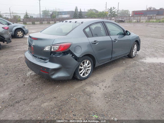 12680713 :رقم المزاد ، JM1BL1UF9C1539560 vin ، 2012 Mazda Mazda3 Gx مزاد بيع