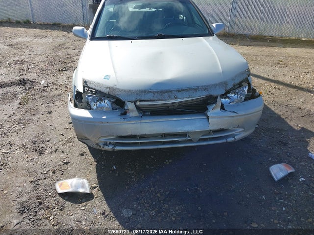 12680721 :رقم المزاد ، JT2BG22K510580953 vin ، 2001 Toyota Camry Ce/le/xle مزاد بيع