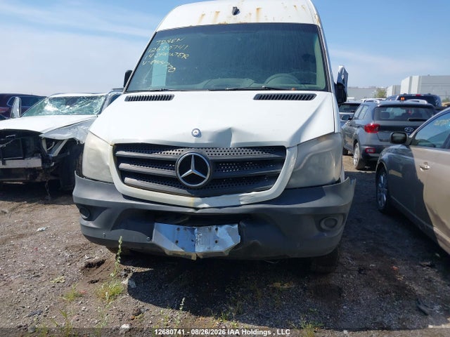 2014 Mercedes-benz Sprinter 2500 Standard Roof მანქანა იყიდება აუქციონზე, vin: WD3BE7DCXE5844770, აუქციონის ნომერი: 12680741