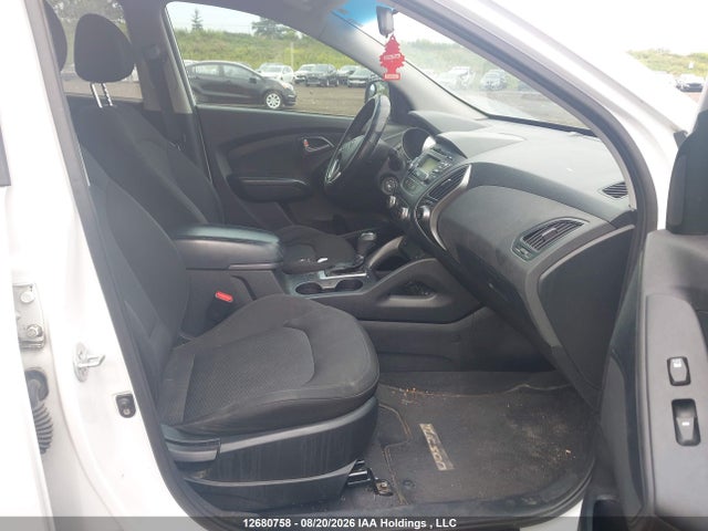 KM8JT3AF7EU860554 Hyundai Tucson Gl