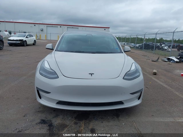 5YJ3E1EB1MF987939 Tesla MODEL 3