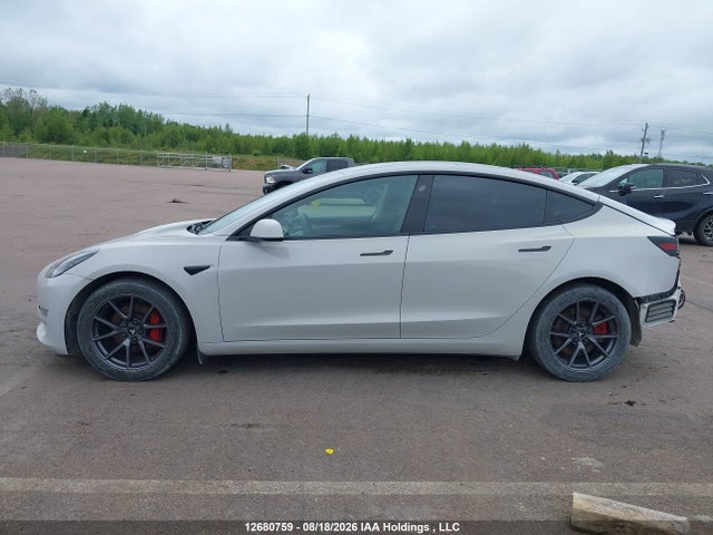 2021 Tesla Model 3 მანქანა იყიდება აუქციონზე, vin: 5YJ3E1EB1MF987939, აუქციონის ნომერი: 12680759