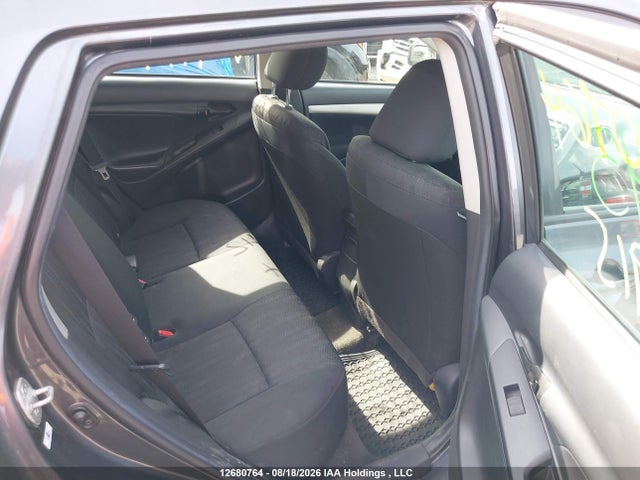 12680764 :رقم المزاد ، 2T1KU4EE5DC977915 vin ، 2013 Toyota Matrix مزاد بيع