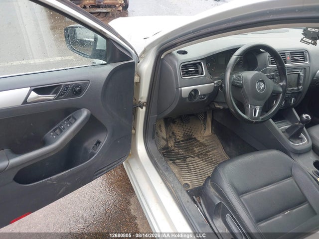 2011 Volkswagen Jetta Tdi მანქანა იყიდება აუქციონზე, vin: 3VW3L7AJ5BM094409, აუქციონის ნომერი: 12680805