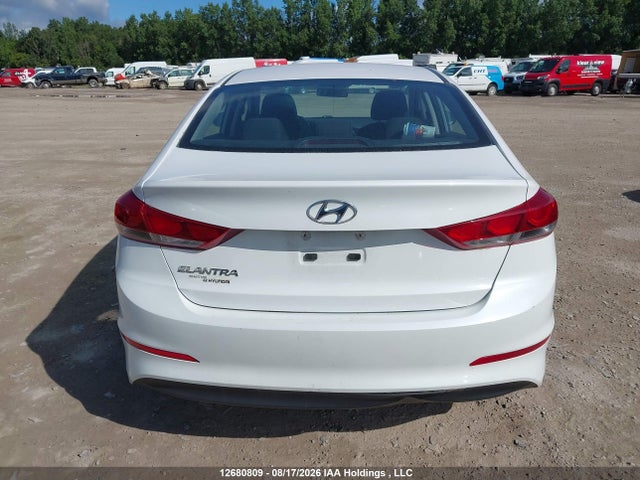 Hyundai ELANTRA SE 2017 5NPD74LF9HH125727 Image 16