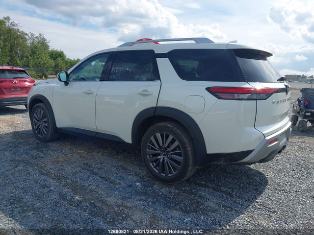 5N1DR3CE3PC223864 Nissan Pathfinder Sl