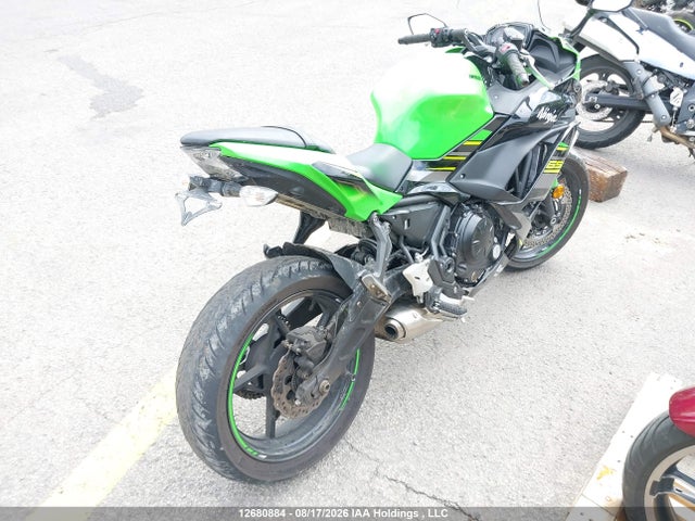 Kawasaki Ex650 F 2018 JKAEXEK17JDA24940 Image 4