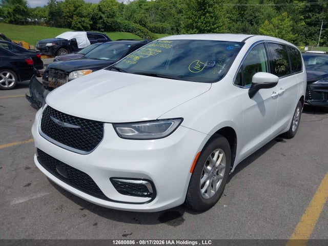 Chrysler Pacifica Touring L 2023 2C4RC1BG4PR561221 Image 2