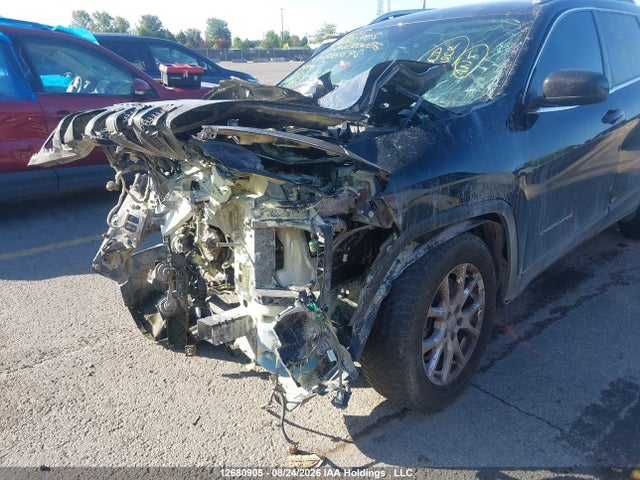 1C4PJMCS3HW606675 Jeep Cherokee