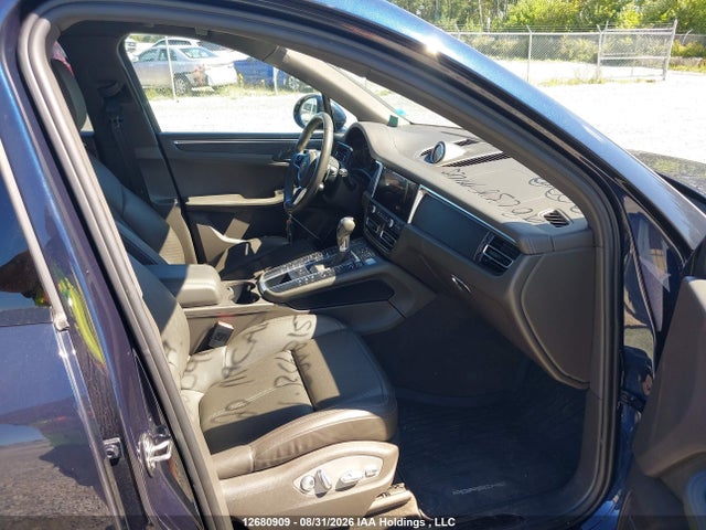 12680909 :رقم المزاد ، WP1AG2A52LLB56015 vin ، 2020 Porsche Macan Gts مزاد بيع