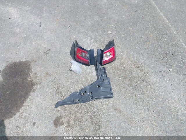 4S3BWDA6XL3011933 Subaru Legacy Convenience