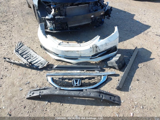 2015 Honda Civic მანქანა იყიდება აუქციონზე, vin: 2HGFB2F59FH050954, აუქციონის ნომერი: 12680925