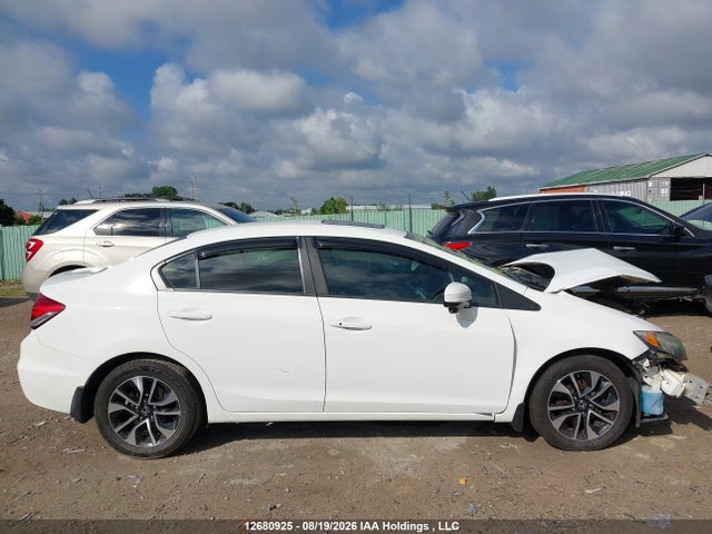 2015 Honda Civic მანქანა იყიდება აუქციონზე, vin: 2HGFB2F59FH050954, აუქციონის ნომერი: 12680925