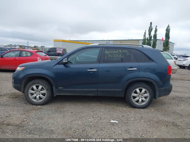 12677046 :رقم المزاد ، 5XYKTCA11BG161737 vin ، 2011 Kia Sorento Lx مزاد بيع
