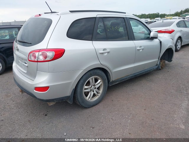2012 Hyundai Santa Fe მანქანა იყიდება აუქციონზე, vin: 5XYZG4AG4CG147068, აუქციონის ნომერი: 12680962