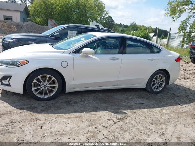Ford Fusion Energi Titanium 2020 3FA6P0SUXLR141951 Image 13