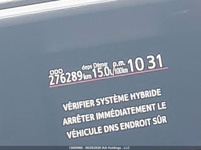 JTDKDTB31E1068945 Toyota Prius C Technology
