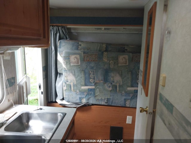 2003 Trailer Terry 719b მანქანა იყიდება აუქციონზე, vin: 2EA2B192936590257, აუქციონის ნომერი: 12680991