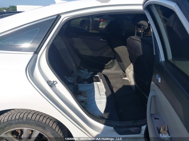 2015 Hyundai Sonata მანქანა იყიდება აუქციონზე, vin: 5NPE24AF3FH055113, აუქციონის ნომერი: 12680994