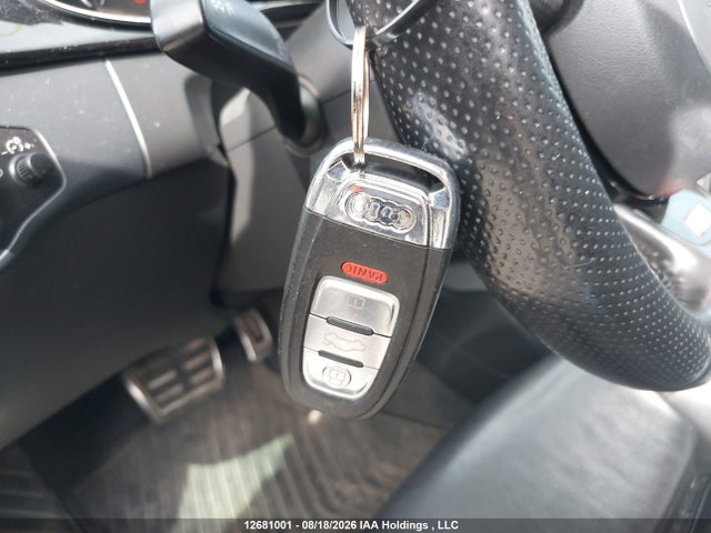 2015 Audi A4 2.0t Technik Plus მანქანა იყიდება აუქციონზე, vin: WAUKFCFLXFN039357, აუქციონის ნომერი: 12681001