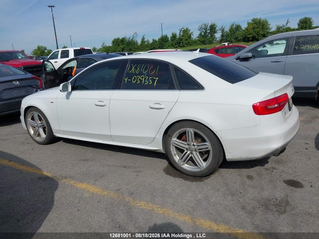 2015 Audi A4 2.0t Technik Plus მანქანა იყიდება აუქციონზე, vin: WAUKFCFLXFN039357, აუქციონის ნომერი: 12681001