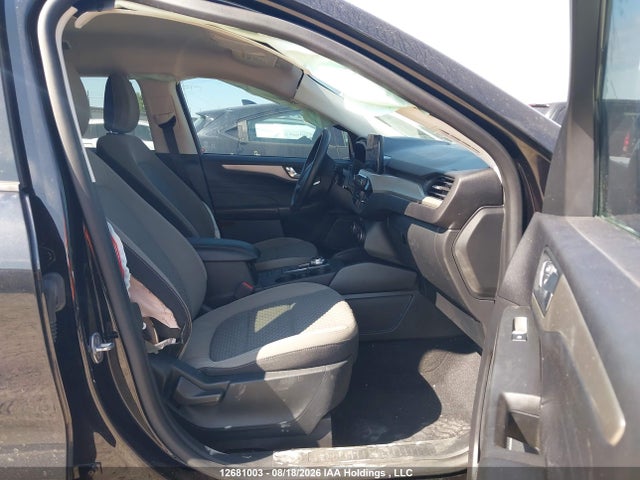 Продаж на аукціоні авто 2021 Ford Escape Se, vin: 1FMCU0EZ7MUA79704, номер лоту: 12681003