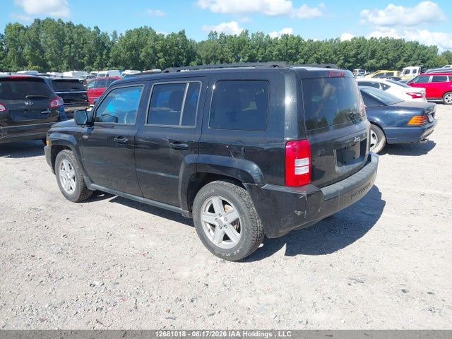 2010 Jeep Patriot Sport მანქანა იყიდება აუქციონზე, vin: 1J4NT2GB6AD580682, აუქციონის ნომერი: 12681018