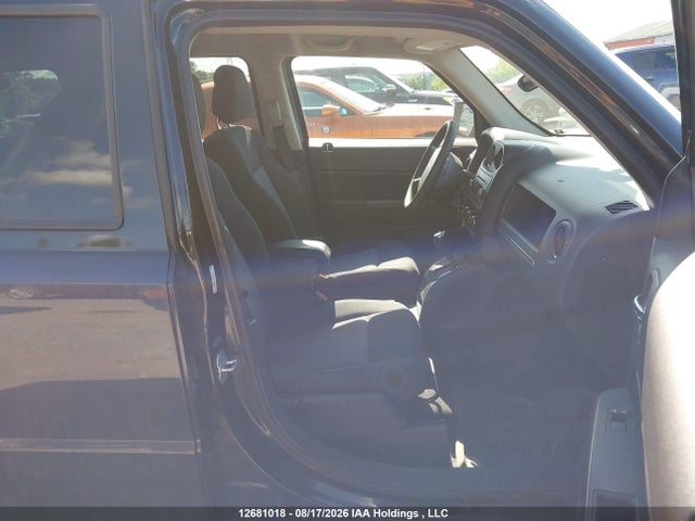 2010 Jeep Patriot Sport მანქანა იყიდება აუქციონზე, vin: 1J4NT2GB6AD580682, აუქციონის ნომერი: 12681018