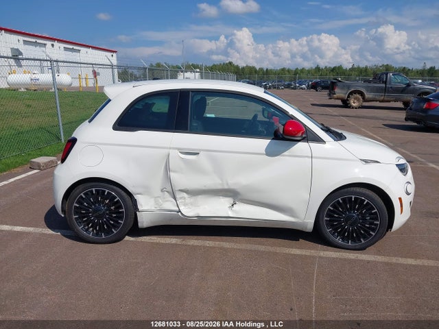 Fiat 500 E Red 2024 ZFAFFAA45RX218446 Image 13